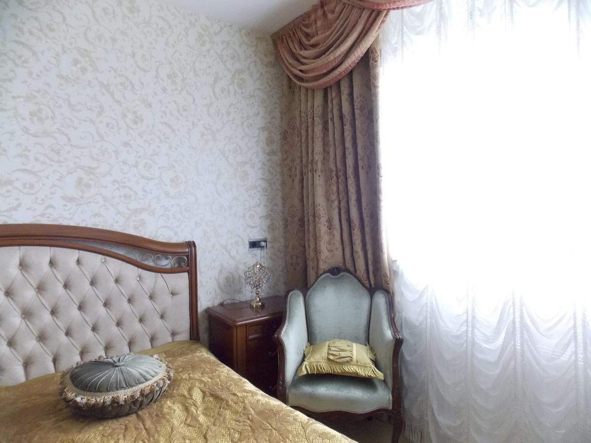 Weena House