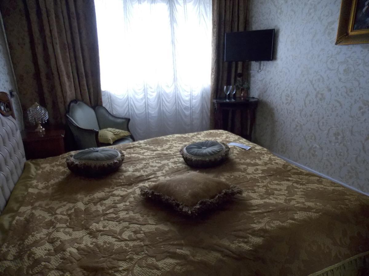 Weena House 3*