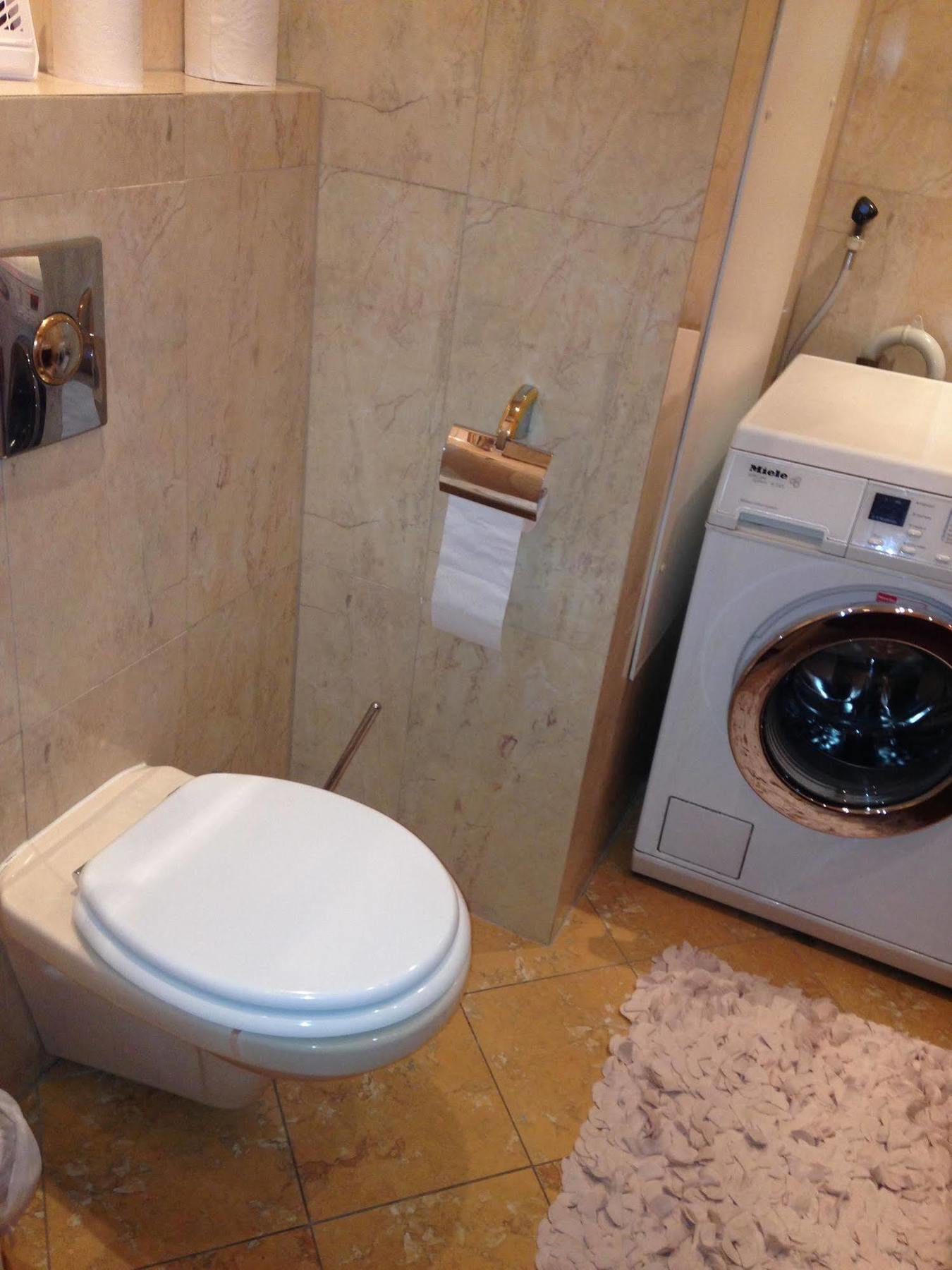 Weena House 3*