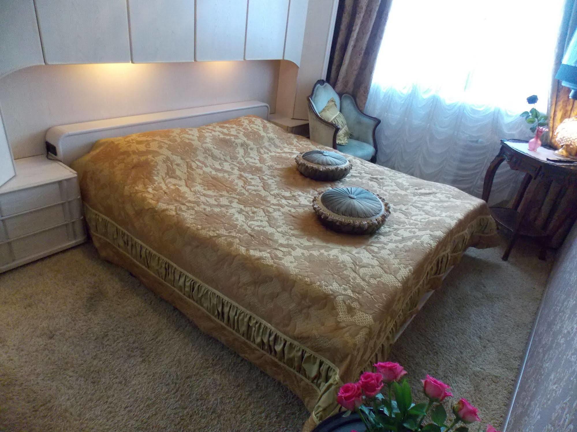 Weena House 3*